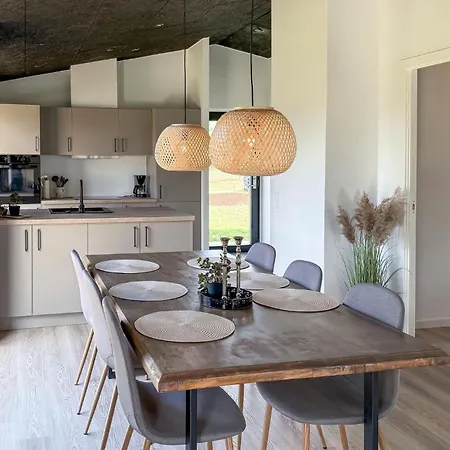 Cozy In With Wifi *